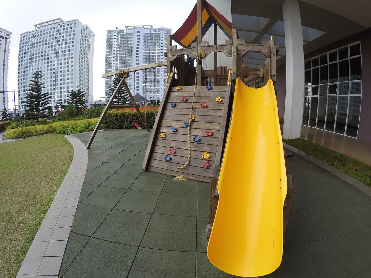 Wind Residence Condo - Tagaytay By Jaderooms Tagaytay City Buitenkant foto