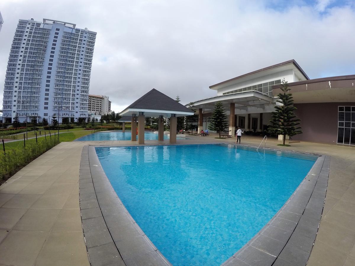 Wind Residence Condo - Tagaytay By Jaderooms Tagaytay City Buitenkant foto
