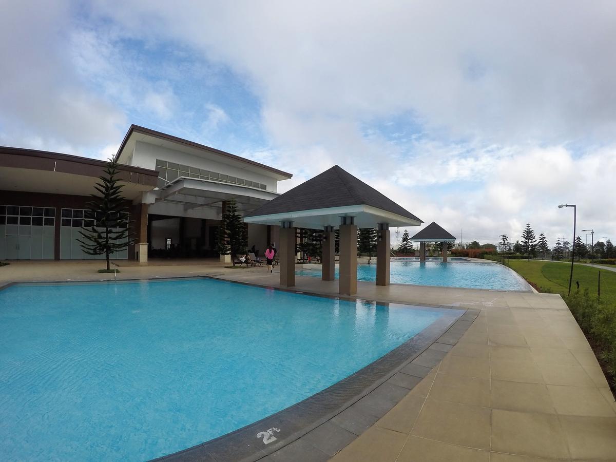 Wind Residence Condo - Tagaytay By Jaderooms Tagaytay City Buitenkant foto